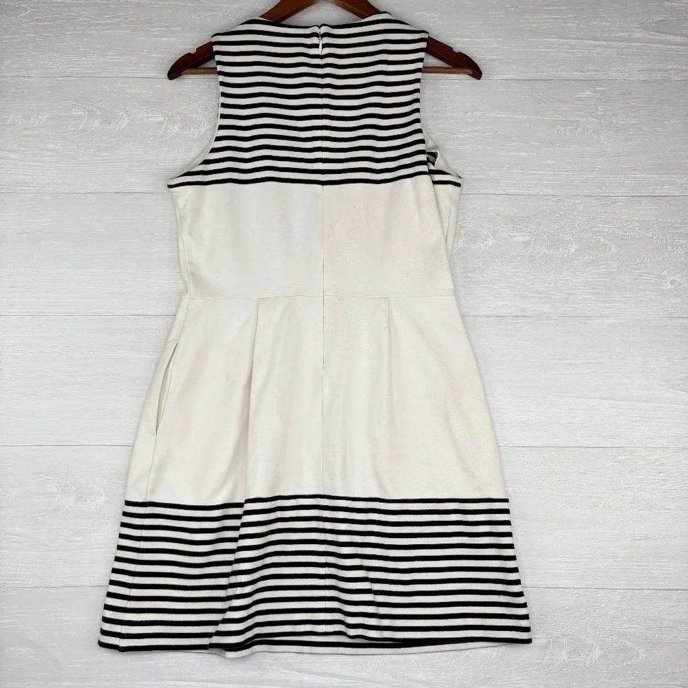 Madewell White and Navy Striped Sleeveless Dress Style# C3446 Size Medium - Picture 6 of 7